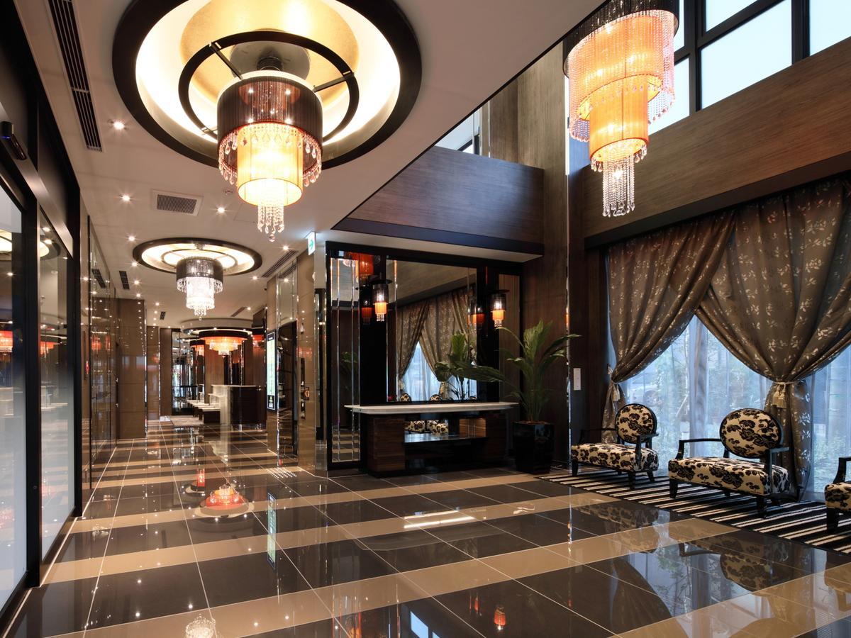 Apa Hotel Shin Osaka Ekiminami מראה חיצוני תמונה