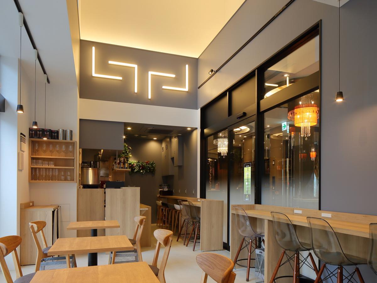 Apa Hotel Shin Osaka Ekiminami מראה חיצוני תמונה